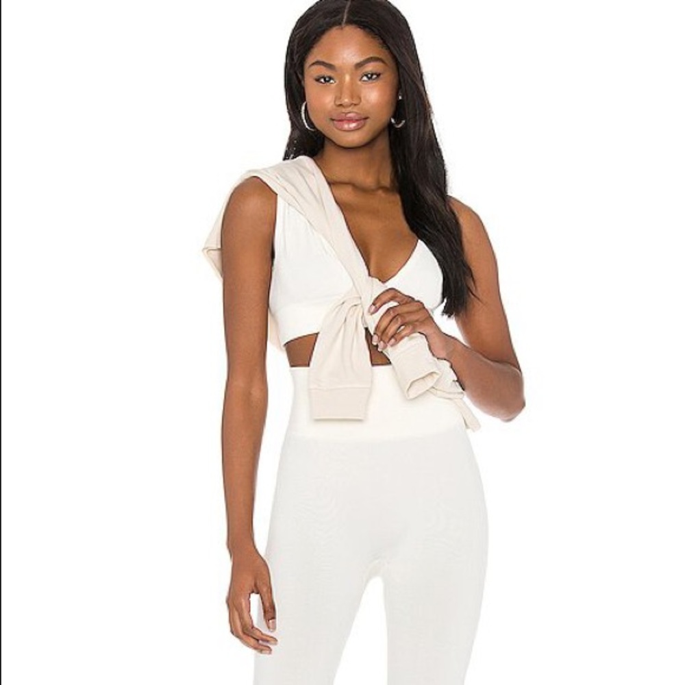 V Neck Bra Top in Off White
WeWoreWhat medium - Picture 4 of 10